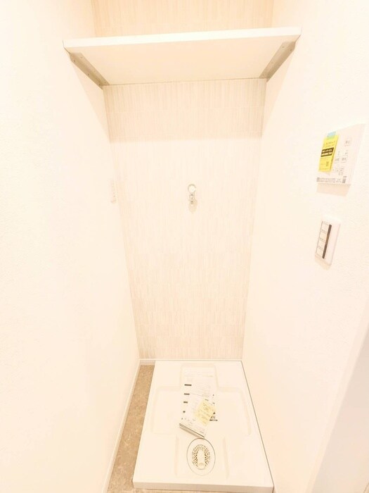 物件内観写真19　(洗濯機置場)