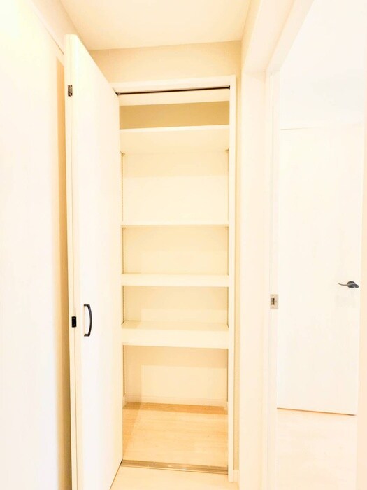 物件内観写真19　(収納)