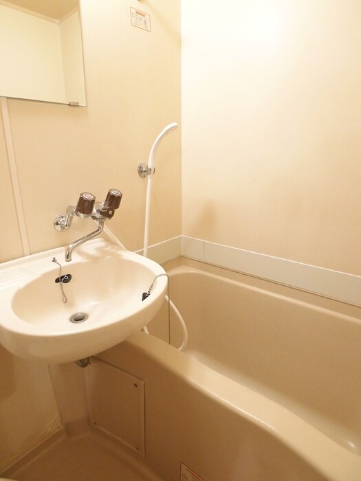 物件内観写真11　(バス／シャワールーム等)