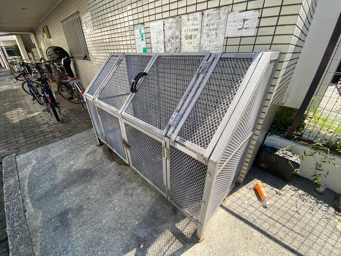 物件外観写真5　(建物設備)