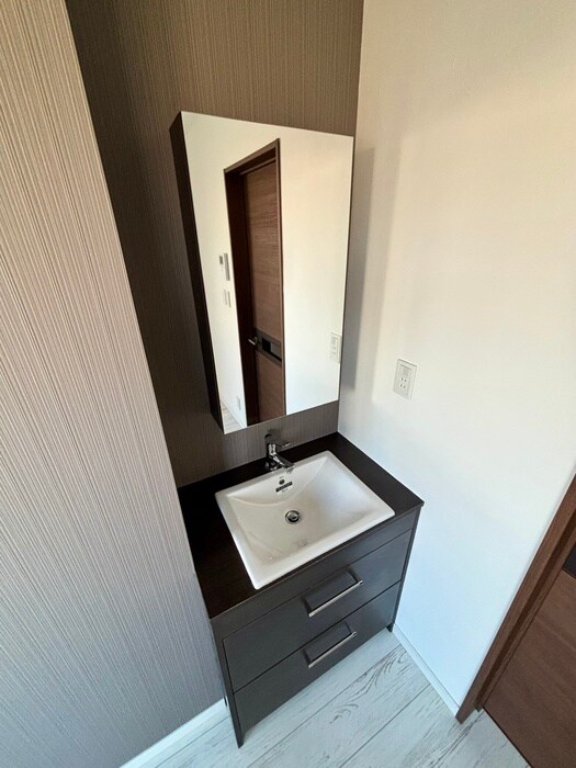 物件内観写真13　(洗面)