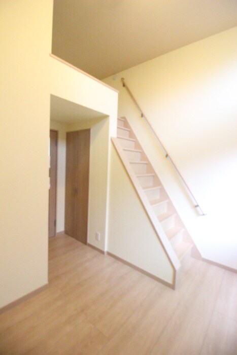 物件内観写真13　(居室)