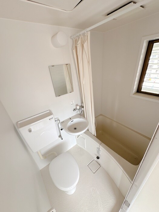 物件内観写真11　(バス／シャワールーム等)