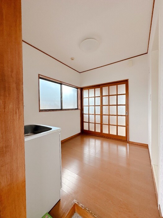 物件内観写真14　(廊下)