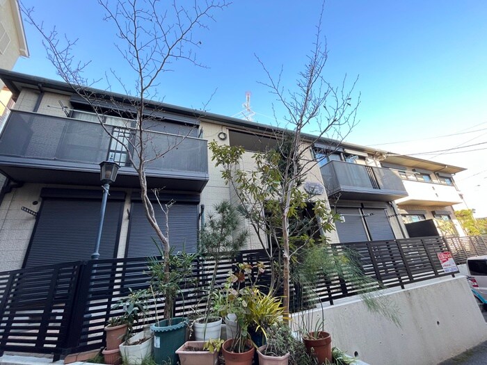 物件外観写真2　(外観写真)