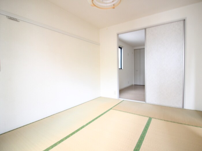 物件内観写真18　(居室)