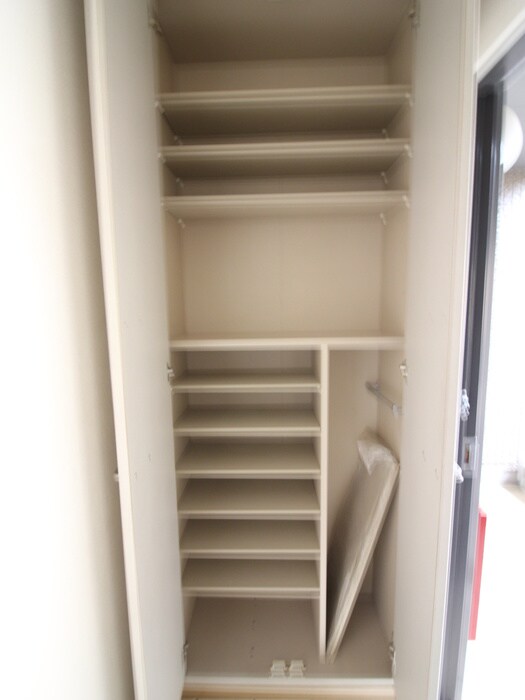 物件内観写真21　(靴箱)