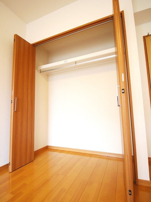 物件内観写真11　(収納)