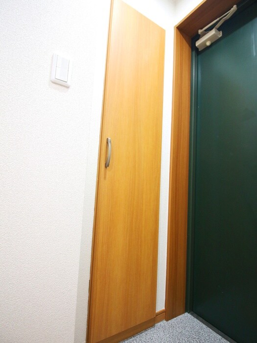 物件内観写真18　(靴箱)