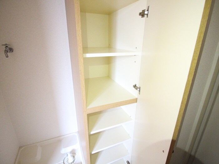 物件内観写真14　(靴箱)