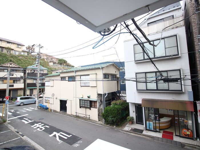 物件内観写真18　(室内からの展望)