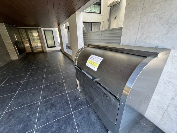 物件外観写真6　(建物設備)