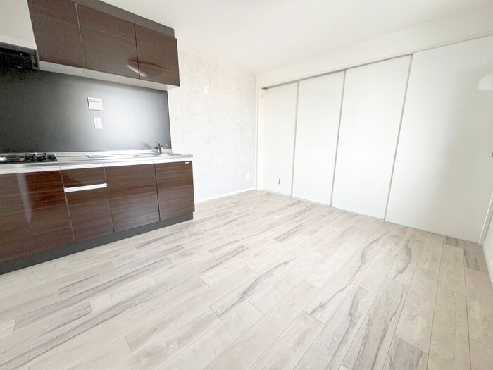 物件内観写真22　(居室)