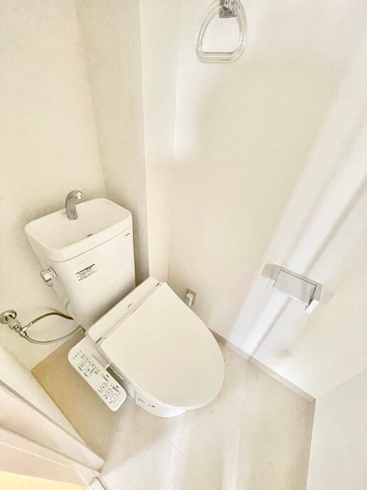 物件内観写真11　(トイレ)