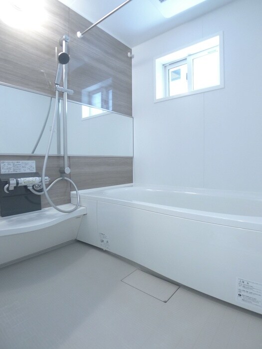 物件内観写真11　(バス／シャワールーム等)