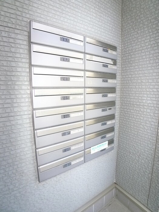 物件外観写真6　(建物設備)