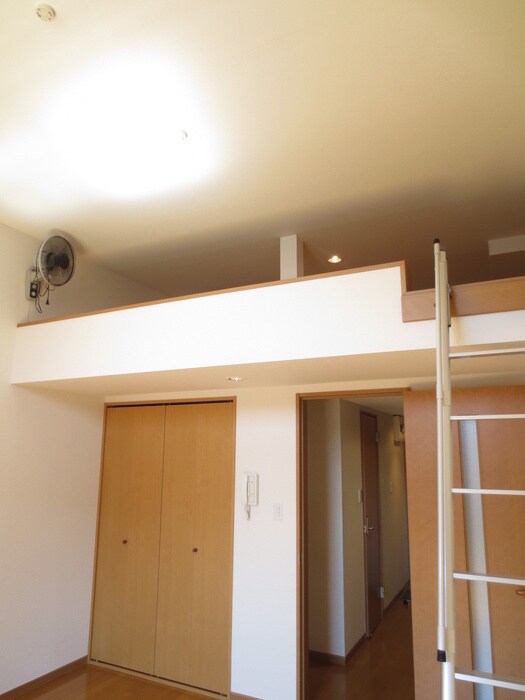 物件内観写真16　(居室)