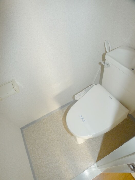 物件内観写真16　(トイレ)