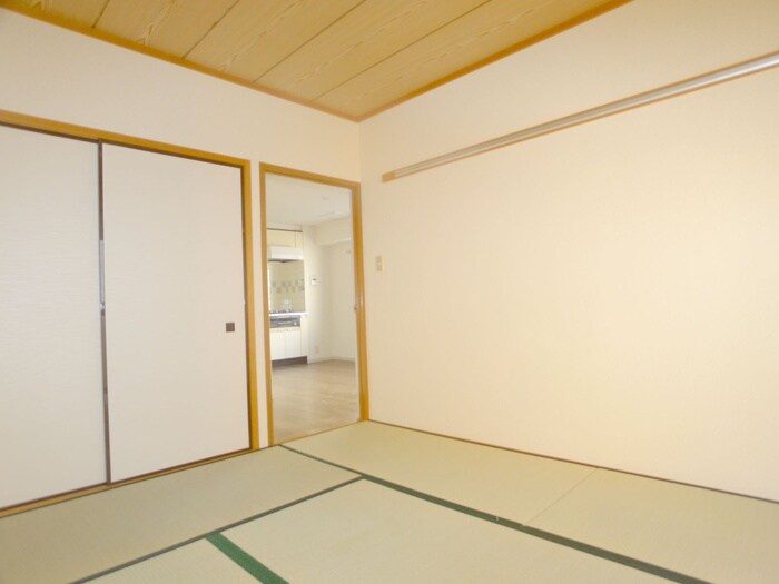 物件内観写真21　(居室)