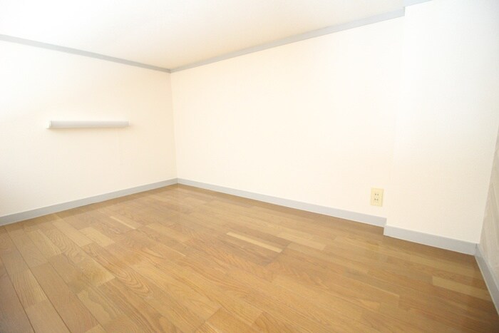 物件内観写真11　(ロフト)