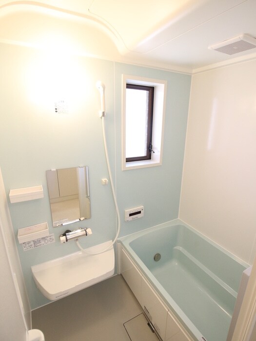 物件内観写真10　(バス／シャワールーム等)