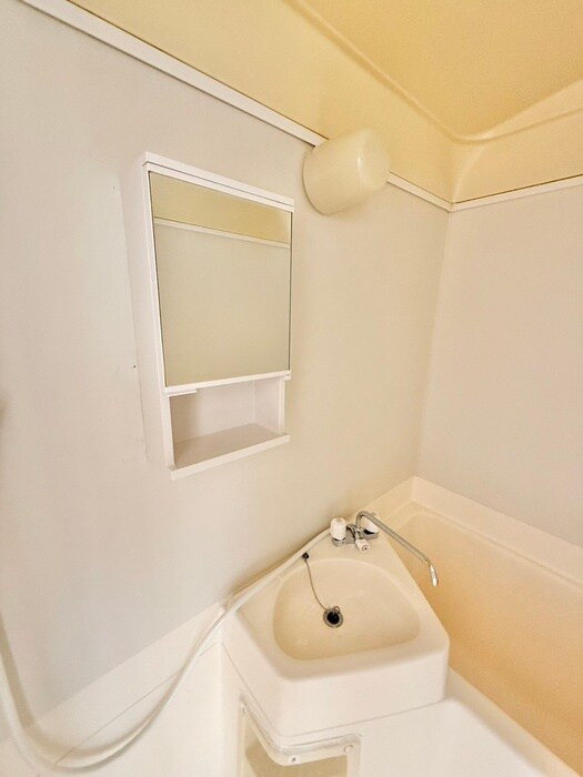 物件内観写真10　(洗面)