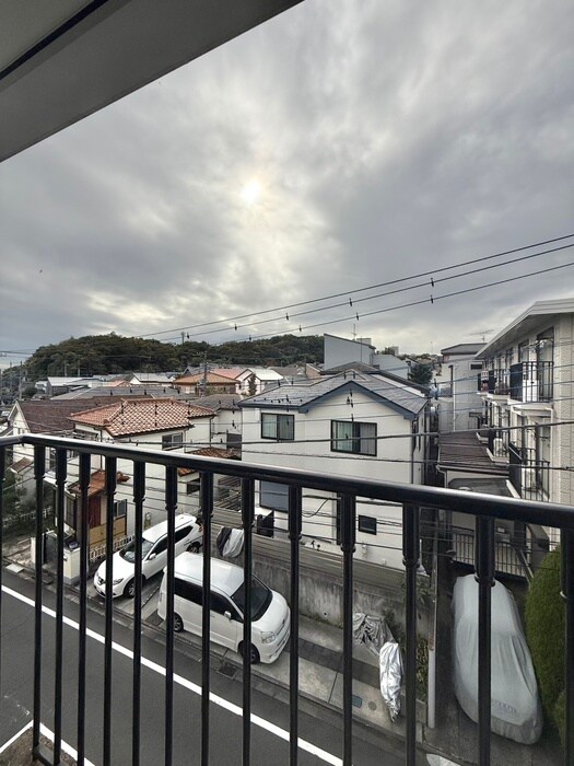 物件内観写真16　(室内からの展望)