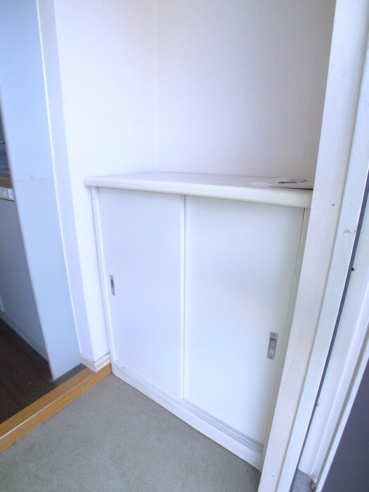 物件内観写真8　(靴箱)