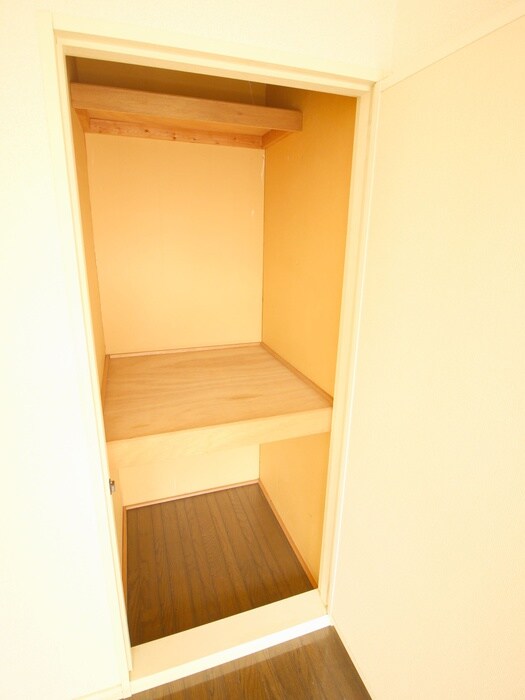 物件内観写真11　(収納)