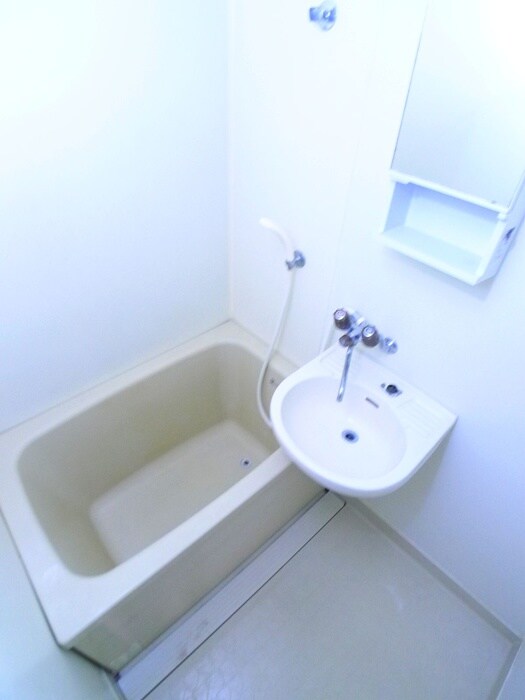 物件内観写真14　(バス／シャワールーム等)