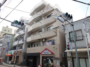 クレセントフラット外観写真