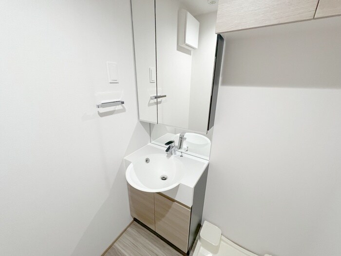 物件内観写真11　(洗面)