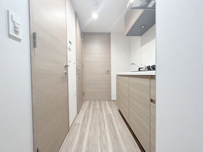 物件内観写真19　(廊下)