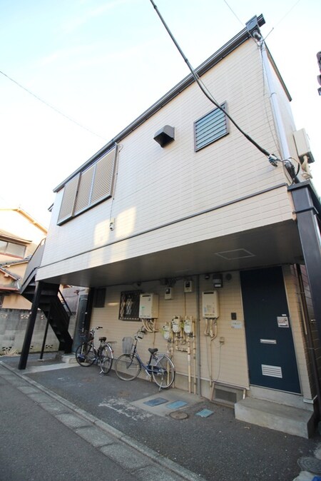 ファミアーレ外観写真