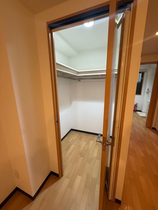 物件内観写真9　(収納)