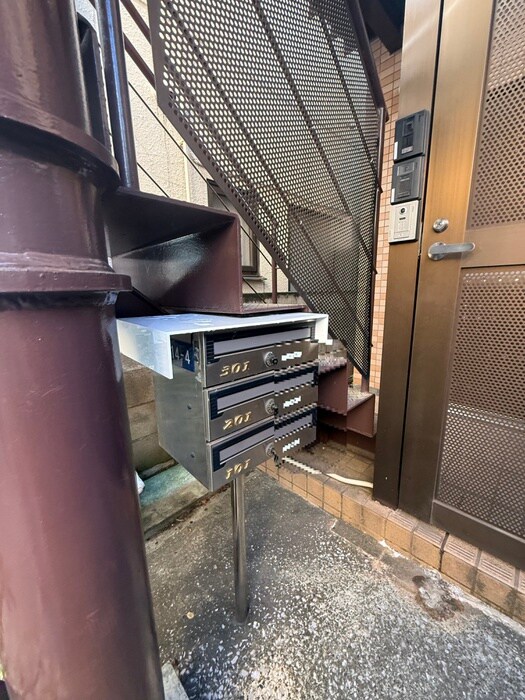 物件外観写真4　(建物設備)