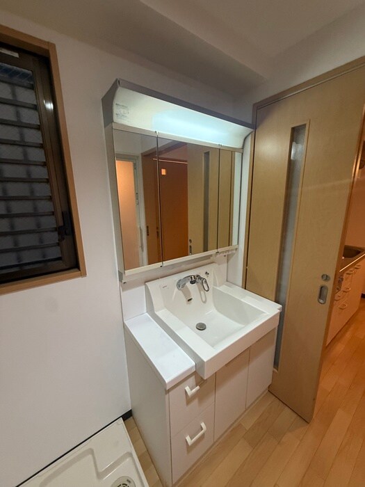 物件内観写真13　(洗面)