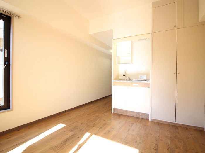 物件内観写真18　(居室)