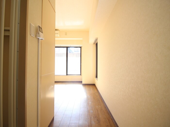 物件内観写真22　(廊下)
