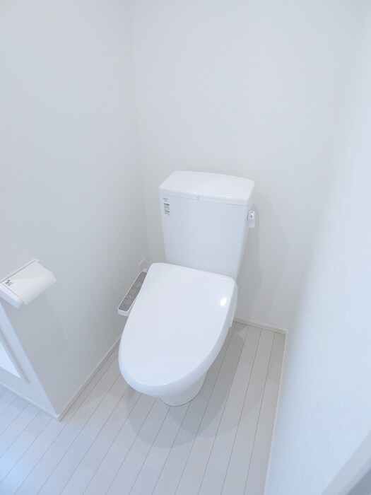 物件内観写真15　(トイレ)