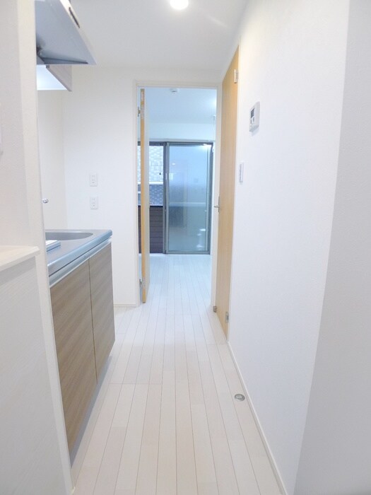 物件内観写真18　(廊下)