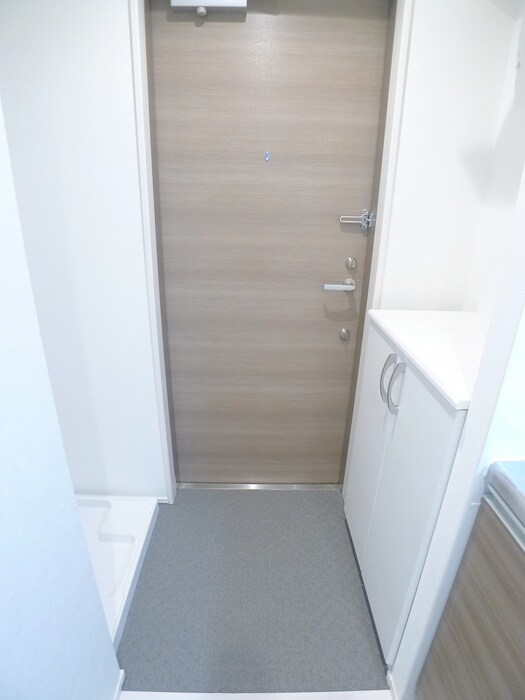 物件内観写真22　(玄関)