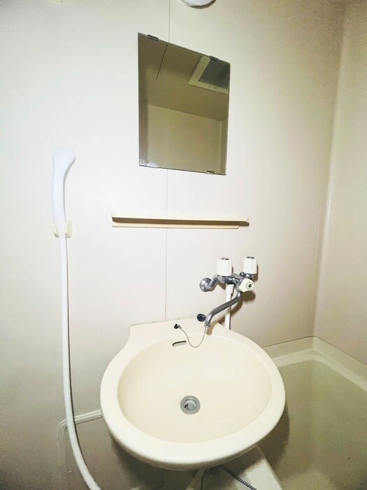 物件内観写真12　(洗面)