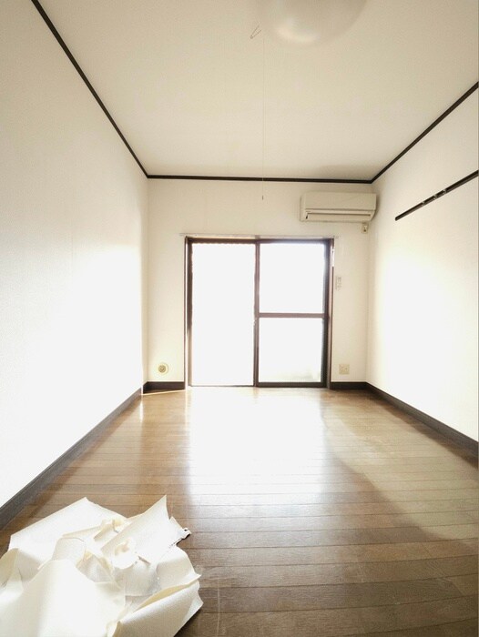 物件内観写真21　(居室)