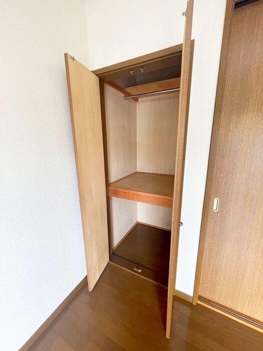 物件内観写真14　(収納)