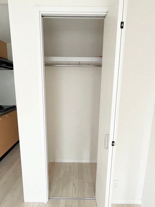 物件内観写真8　(収納)