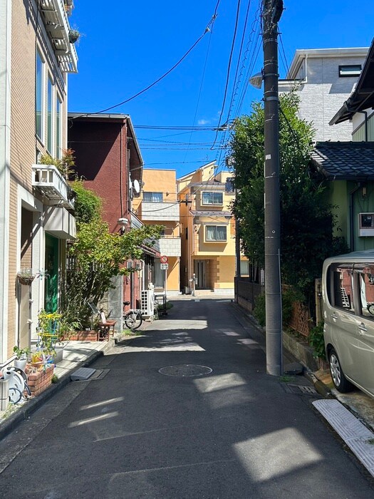 物件外観写真3　(周辺環境)