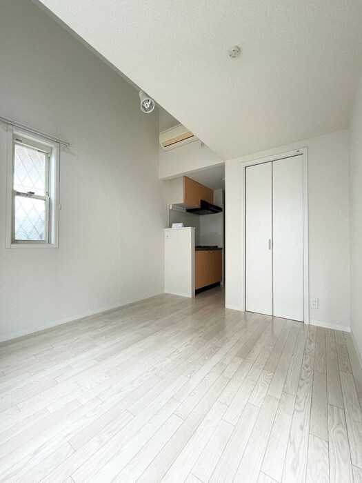 物件内観写真22　(居室)