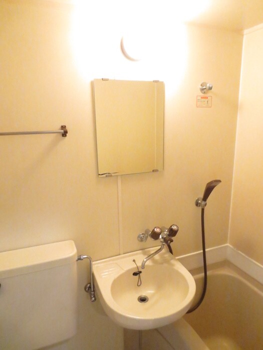 物件内観写真11　(洗面)