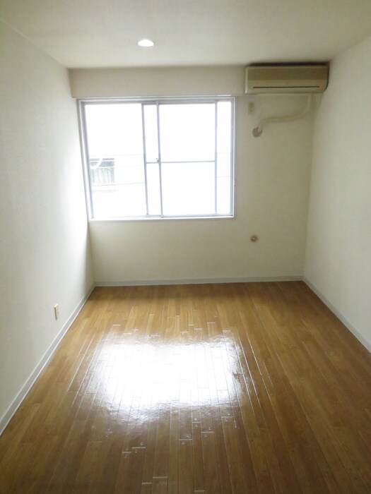 物件内観写真16　(居室)